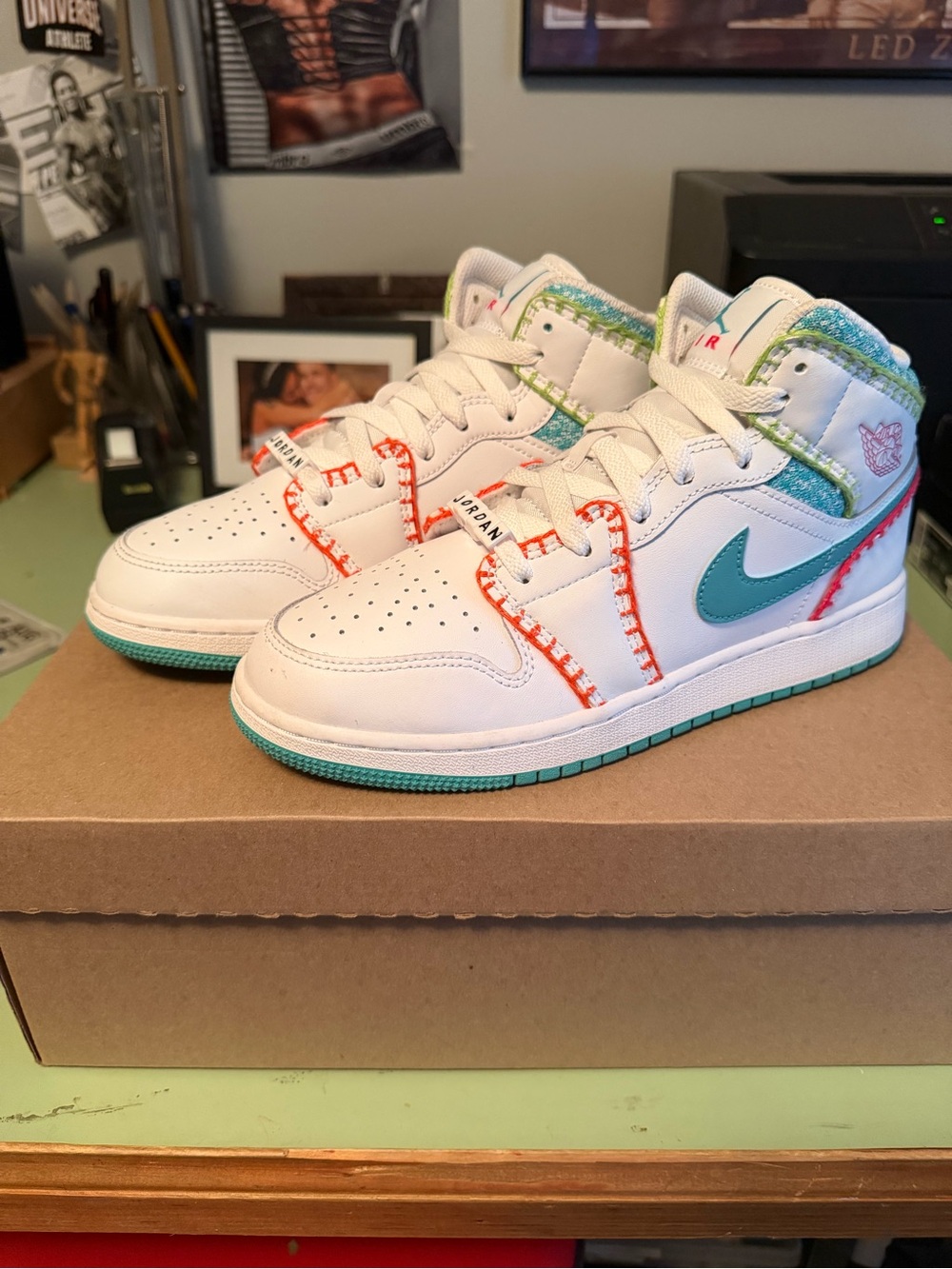 Jordan 1 Mid “Multi Knit” (6.5Y / 8W)